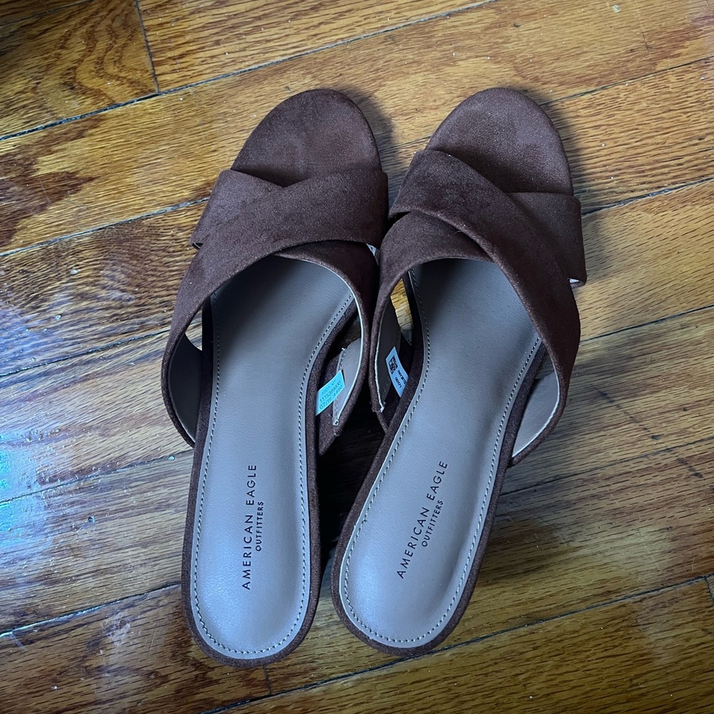 burnt orange american eagle block heels